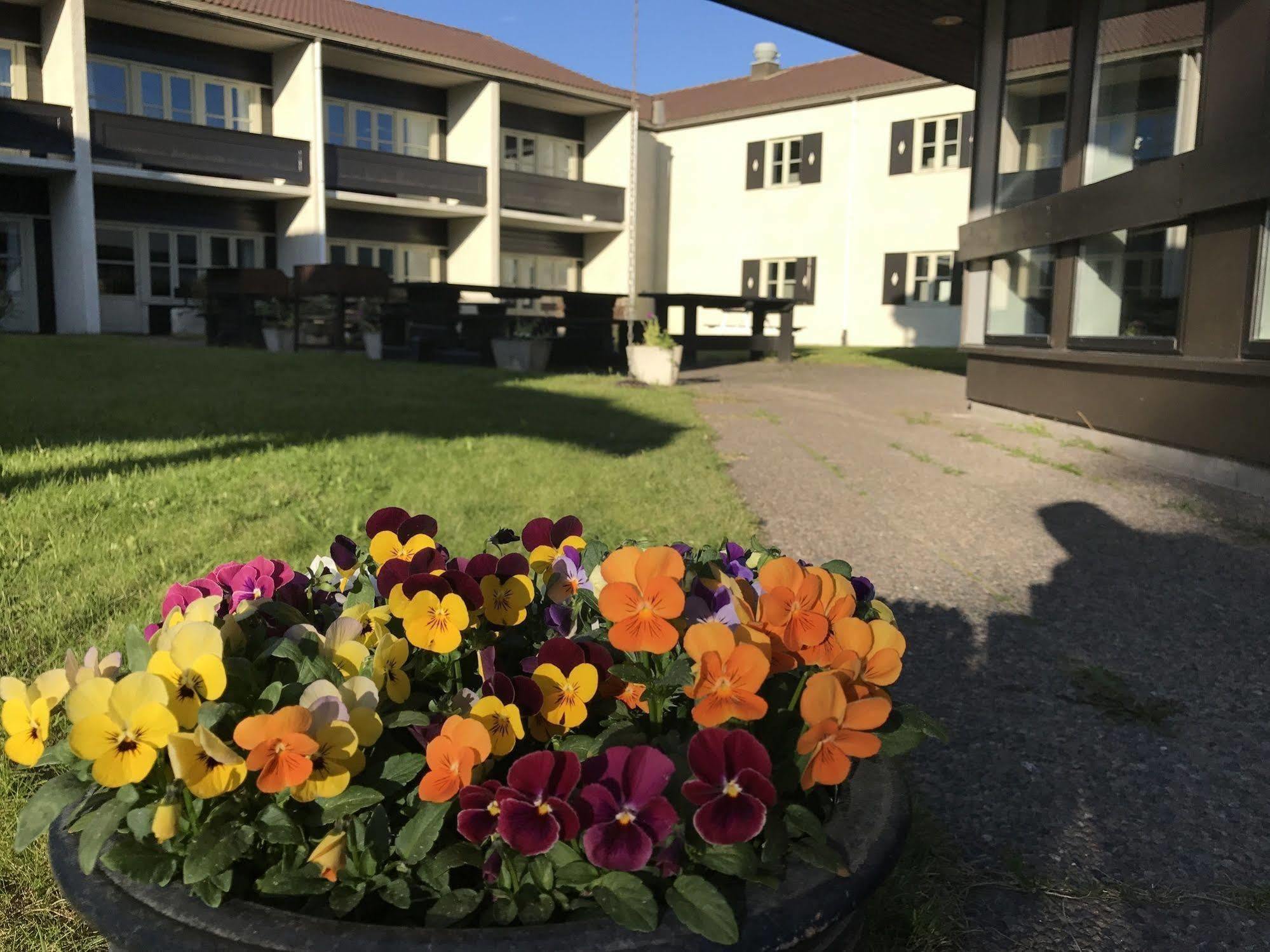 Oppdal Gjestetun Hotell Extérieur photo